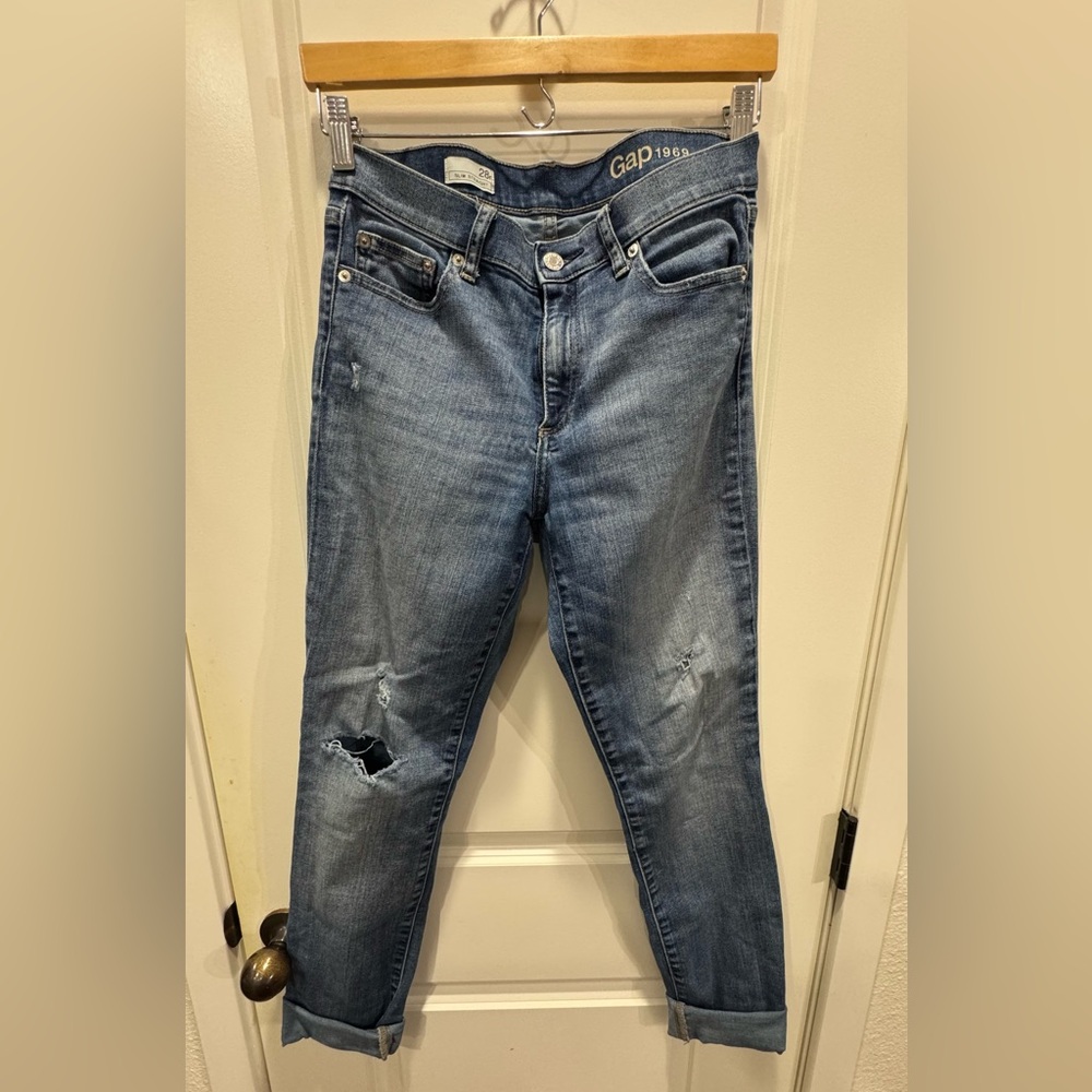 Gap 1969 Slim Straight Distressed Blue Jeans